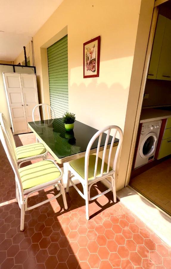 مينتون Casa Vacanze Lavanda المظهر الخارجي الصورة